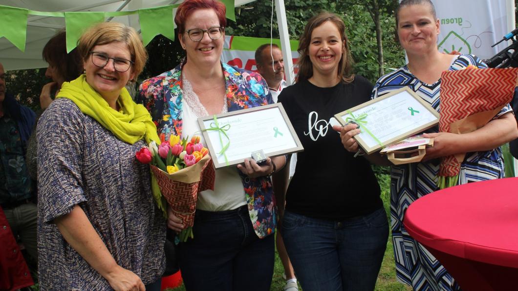 De uitreiking van het Groene Lintje in 2019. Toen wonnen twee basisscholen met hun plannen voor hun groene schoolplein.